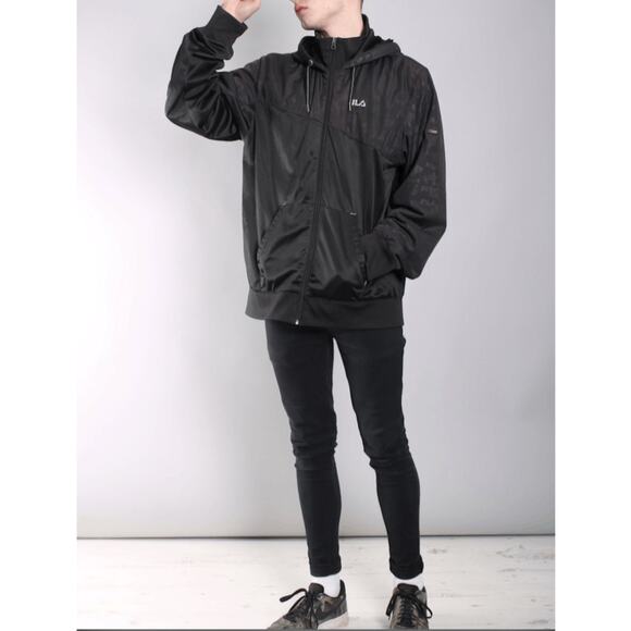 FILA Jacket Men L Hooded Rain Windbreaker - Picture 1 of 9
